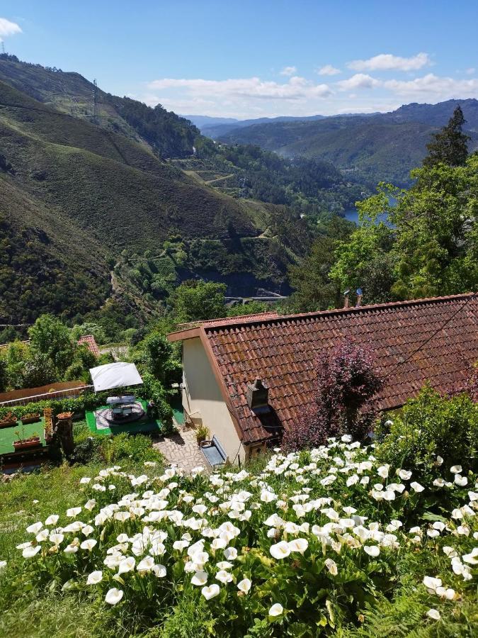 Monteiro'S Geres Countryhouse Ferral Extérieur photo